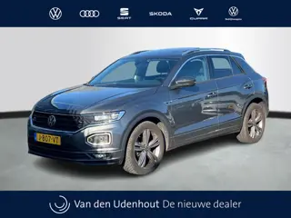 Volkswagen T-Roc 1.5 TSI 150pk Sport Business R Panoramadak Trekhaak