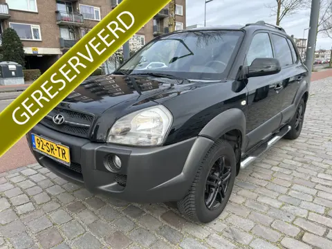 Hyundai Tucson 2.0i Dynamic World Cup edition airco/ecc nieuwe apk leder-int