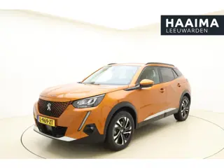 Peugeot e-2008 EV Allure Pack 50 kWh 100% Elektrisch | Camera | Navigatie | Lichtmetalen velgen | St