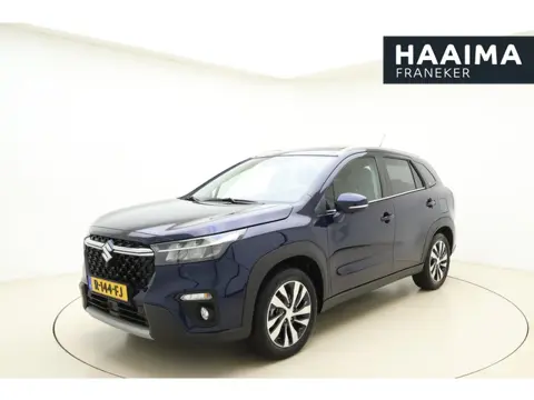 Suzuki S-Cross 1.4 Boosterjet Style Smart Hybrid | Panoramisch schuif/kanteldak | Trekhaak | Navigat