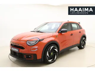 Abarth 600e Abarth Turismo 54 kWh | 20'' lichtmetalen velgen | Sabelt sportstoelen | Zwarte hemelbek