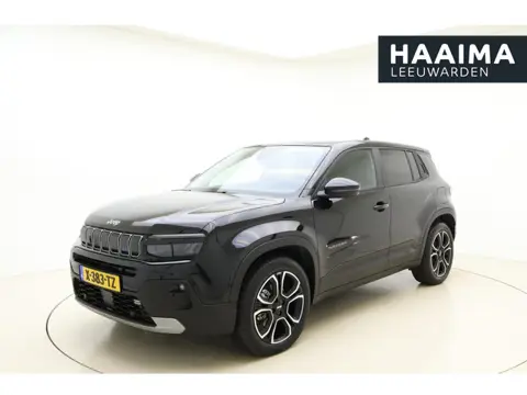 Jeep Avenger Altitude 54 kWh | Adaptive Cruise control | Climate control | Camera | 18" Lichtmetalen