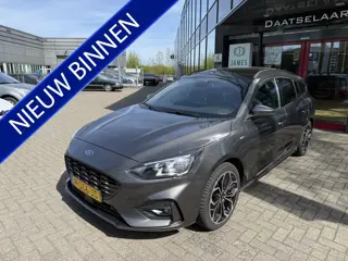 Ford FOCUS Wagon 1.0 EcoBoost Hybrid ST Line X Business Panoramadak/Trekhaak/Camera
