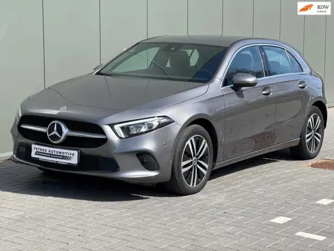 Mercedes-Benz A-klasse 250 e Plug-in Hybrid Business Line / Camera / Navi / CarPlay