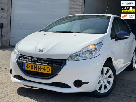 Peugeot 208 1.0 VTi LIKE/ luxe uitvoering/ 5drs/ nap/ 1jaar apk/ airco/ EL-ramen/ zeer nette auto.