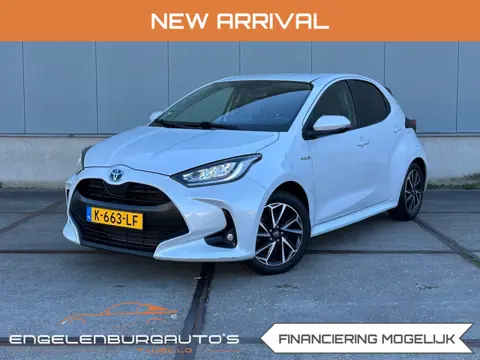 Toyota Yaris 1.5 Hybrid Style JBL Stoelverwarming, NAP!
