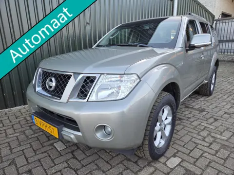 Nissan Pathfinder 2.5 dCi SE 4WD VAN MARGE