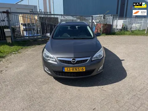 Opel Astra Sports Tourer 1.4 Turbo Cosmo