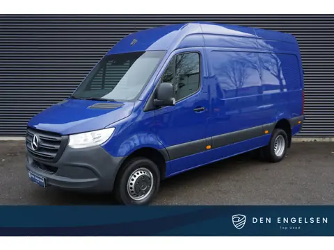 Mercedes-Benz Sprinter 516 160pk Automaat 3500kg L2H2 Dubbellucht Trekhaak Apple Carplay Camera