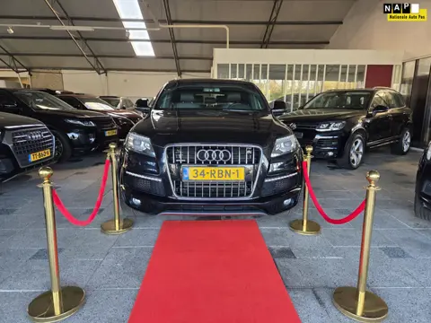 Audi Q7 3.0 TDI quattro S-Line NAVI 7 SEATS