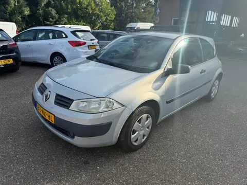 Renault Mégane 1.6-16V Dynamique Comfort inruil koopje maar rijdt goed