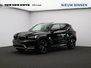Volvo XC40 1.5 T3 Inscription / Panoramadak / Lederen Bekleding / Stoelverwarming / Carplay / Elektr