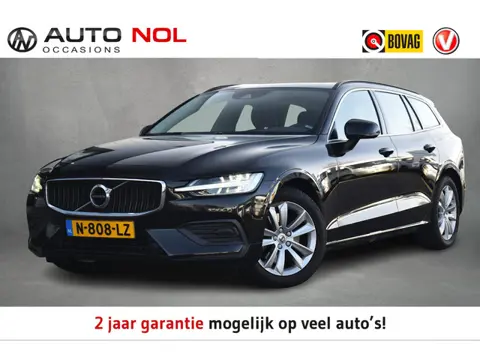 Volvo V60 2.0 B3 Momentum Business | Trekhaak | Apple CarPlay | ACC | Climate