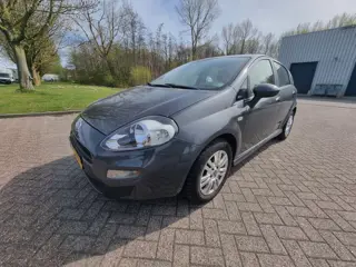 Fiat Punto Evo 0.9 TwinAir Street AIRCO REGENSENSOR ELEKTRISCHERAMEN