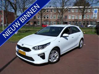 Kia Ceed 1.4 T-GDi DynamicPlusLine 141 PK,,, stuurverwarming nw banden