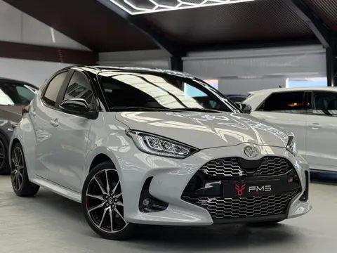 Toyota Yaris 1.5 Hybrid 130 GR SPORT HuD CarPlay Camera