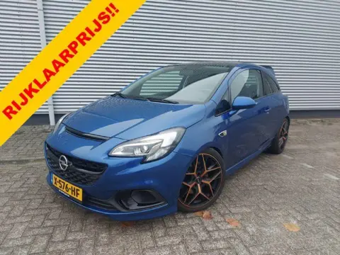 Opel Corsa 1.6 Turbo OPC Nurnberg Edit. airco,cruisecontrol,parkeersensoren achter,panoramadak,