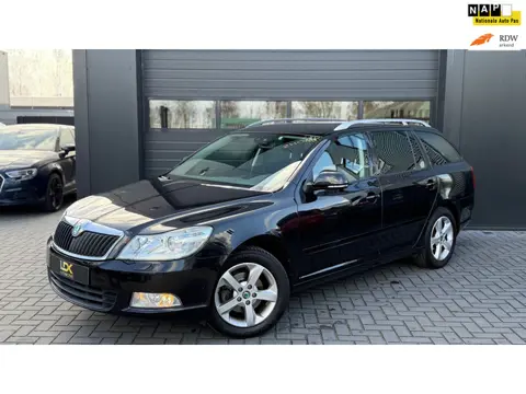 Skoda Octavia Combi 1.2 TSI Elegance Business Line Airco