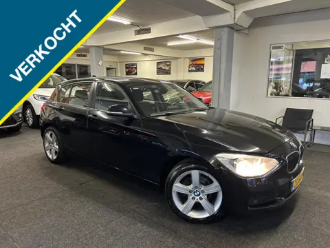 BMW 1-serie 116i F20 Business *NAVI*Velgen*2011 (bj 2011)