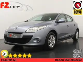 Renault Mégane 1.6 110pk Expression - Trekhaak - Airconditioning - Schuif/kantel dak