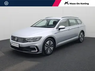 Volkswagen Passat Variant 1.4TSI 160kW/218PK PHEV GTE Business DSG · Navigatie · Apple/Android Car P