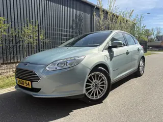 Ford Focus Titanium Electric / AUTOMAAT / CRUISE / AIRCO / 103dkm!