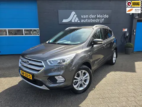 Ford Kuga 1.5 EcoBoost Titanium AWD, trekhaak