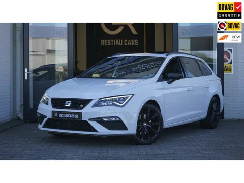 Seat Leon ST 1.5 TSI FR Ultimate Black Edition AUTOMAAT-AMBIANCE-ACC-ALCANTARA-CAMERA-FULL LED-KEYLE