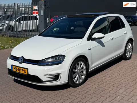 Volkswagen Golf 1.4 TSI GTE 204PK 2015 Pano - Trekhaak