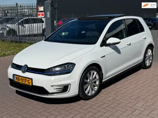 Volkswagen Golf 1.4 TSI GTE 204PK 2015 Pano - Trekhaak