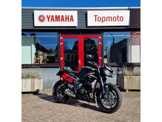 Triumph Street Triple RS (bj 2020)