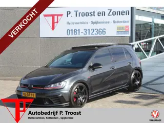 Volkswagen Golf 2.0 TSI GTI Clubsport Automaat/Panoramadak/Apple carplay/Navigatie/Bearlock/Kleppens