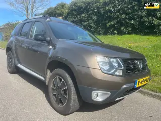 Dacia Duster 1.5 dCi 4x2 Série Limitée BlackShadow - Grijs kenteken !! - Automaat