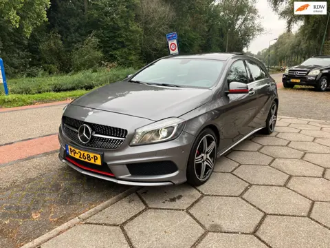Mercedes-Benz A-klasse 180 Prestige "AMG" pakket!