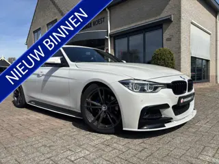 BMW 3-serie 328i xDrive M Sport Automaat Leder / Full LED / Spoilers