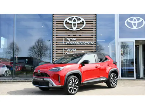 Toyota Yaris Cross 1.5 Hybrid 130 Executive Automaat 130pk | Nieuw, direct uit voorraad leverbaar! |