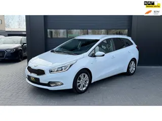 Kia Cee'd Sportswagon 1.6 GDI ComfortLine Airco|Trekhaak|Cruise|Camera