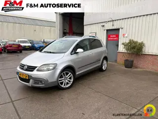 Volkswagen Golf 1.4 TSI Cross Clima, trekhaak