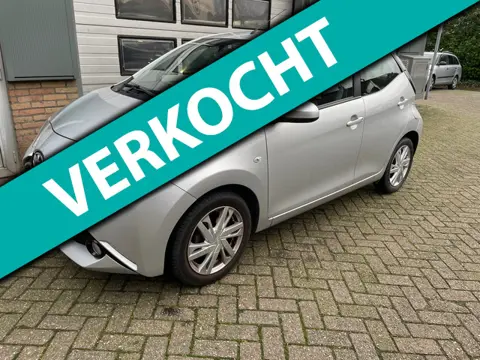 Toyota Aygo 1.0 VVT-i x-cite