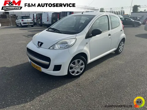 Peugeot 107 1.0-12V XR