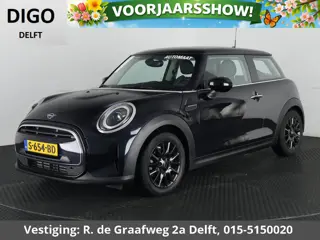 Mini Mini 1.5 Cooper Sports Classic Automaat | Apple Carplay & AndroidAUTO | Parkeersensoren | 1e ei