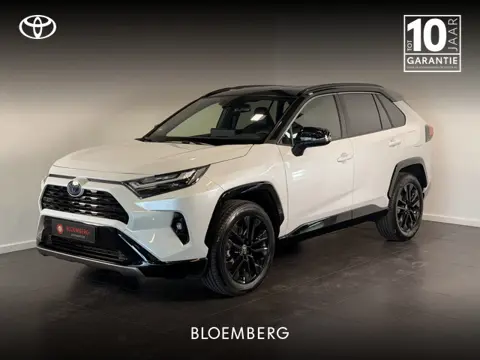 Toyota RAV4 2.5 Hybrid AWD Bi-Tone (bj 2025, automaat)