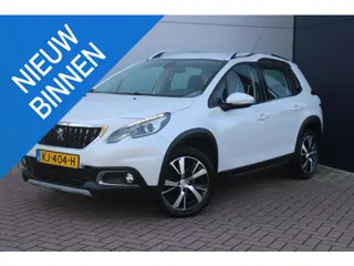 Peugeot 2008 1.2 PureTech Allure TREKHAAK - NAVIGATIE