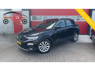 Volkswagen T-Roc 1.0 TSI Style Business CARPLAY / NAVI / AIRCO / ACC / PDC / BLUETOOTH / CRUISE / NL