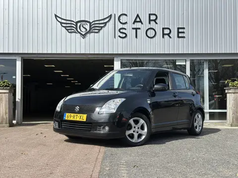 Suzuki Swift 1.5 Exclusive |AIRCO|TREKHAAK|ZUINIG|LM VELGEN 15''