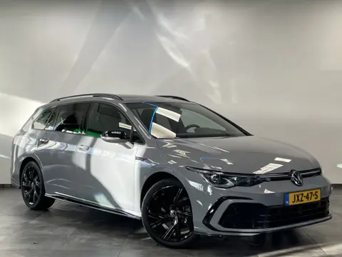 Volkswagen Golf 1.5 eTSI R-Line Business+ R-Line Panoramadak Trekhaak