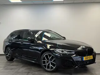 BMW 5 Serie Touring 530e xDrive Business Edition Plus M Sport ACC Co-Pilot Panoramadak