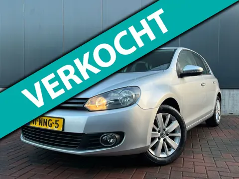 Volkswagen Golf 1.2 TSI Tour II * Navi * Cruise * Airco * 5-Deurs * Nette Auto * Carplay *