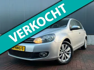 Volkswagen Golf 1.2 TSI Tour II * Navi * Cruise * Airco * 5-Deurs * Nette Auto * Carplay *