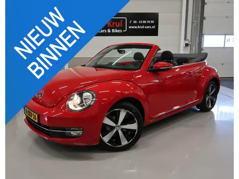 Volkswagen Beetle Cabriolet 1.2 TSI Design BMT Airco-ecc Fender Extra meters NL-auto Navigatie PDC N